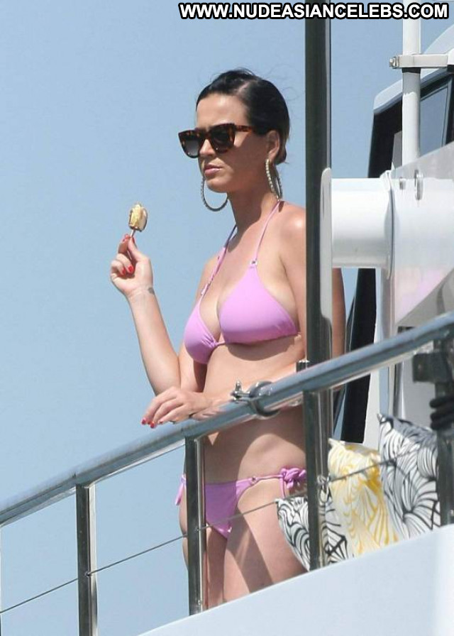 Katy Perry No Source Candids Beautiful Posing Hot Babe Celebrity