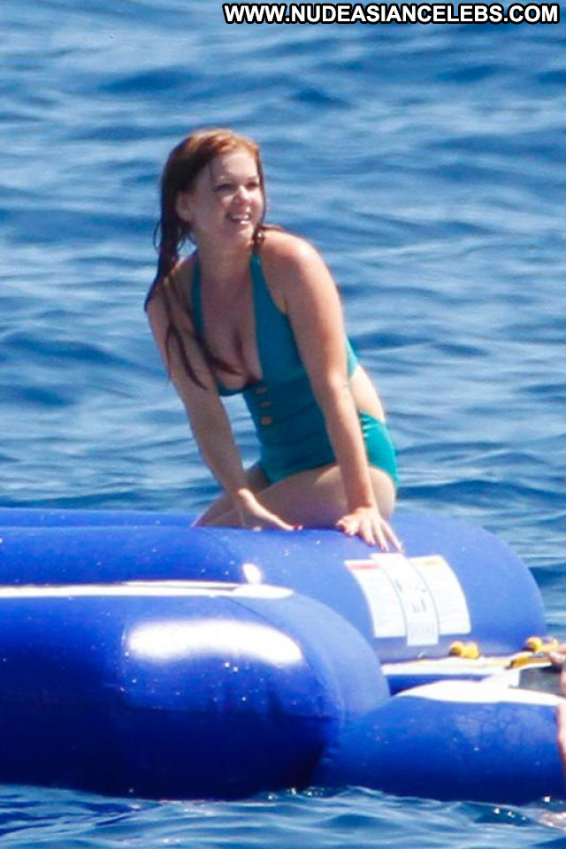 Isla Fisher No Source Celebrity Beautiful Posing Hot Babe Swimsuit