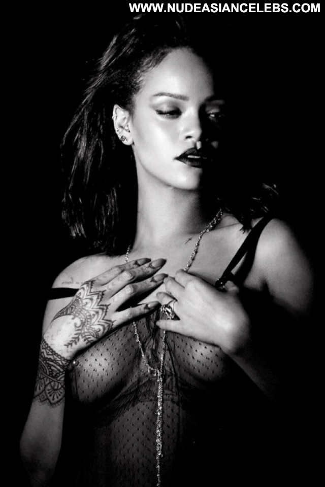 640px x 960px - Rihanna No Source Bar Nude Angry Celebrity Glamour Hollywood Pussy - Naked Ebony  Celebs